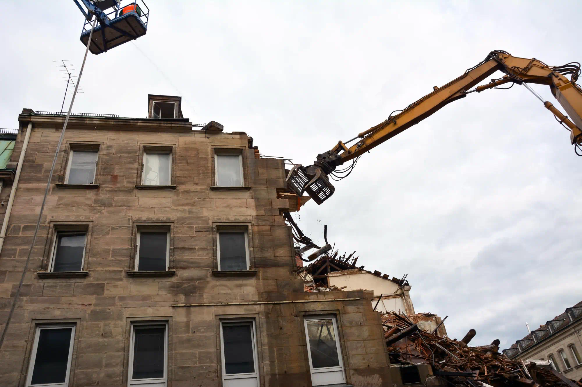 Schrotthandel Düsseldorf Ossebühl Demontage